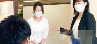 会場でのスタッフによるお引き合わせ